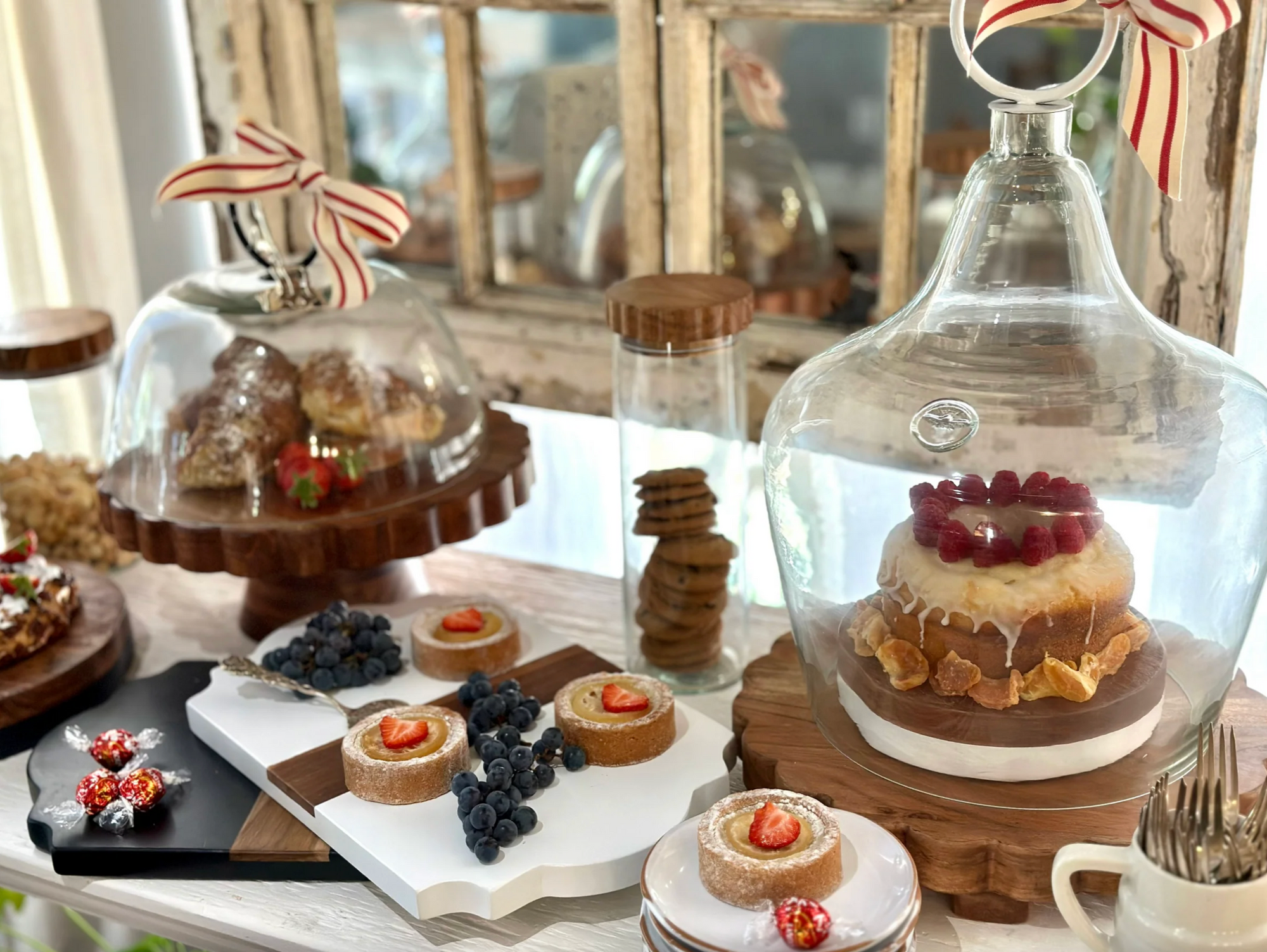 Luxury Kitchen Décor | Designer Countertop Accessories