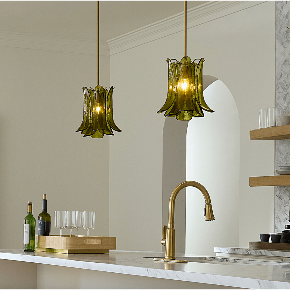 Cala Citron Green Blown Glass Pendant