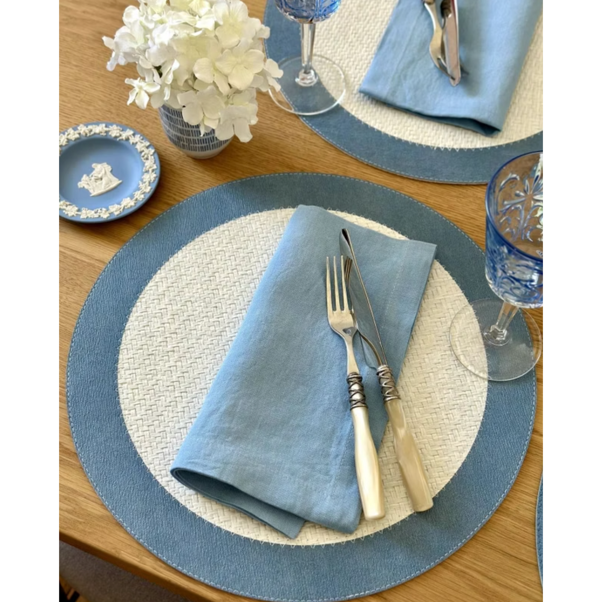 Halo Reversible Round Placemats, Set of 4